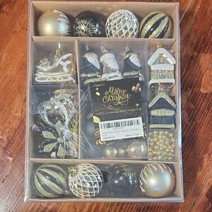 Christmas Ball Ornament Set - Gold and Black ☆ 50 Pcs ☆ Brand NEW